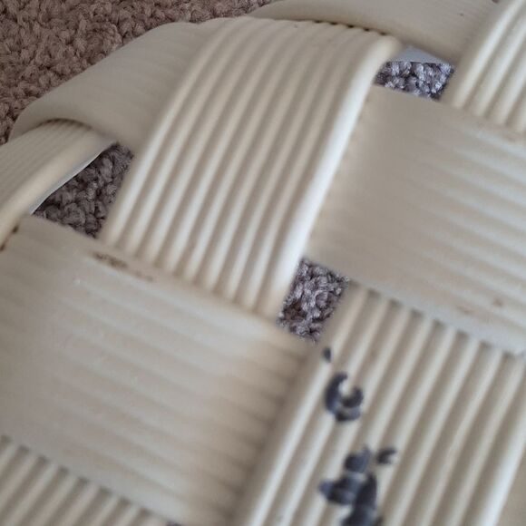 Artisan ceramic ribboned bowl - Picture 11 of 11